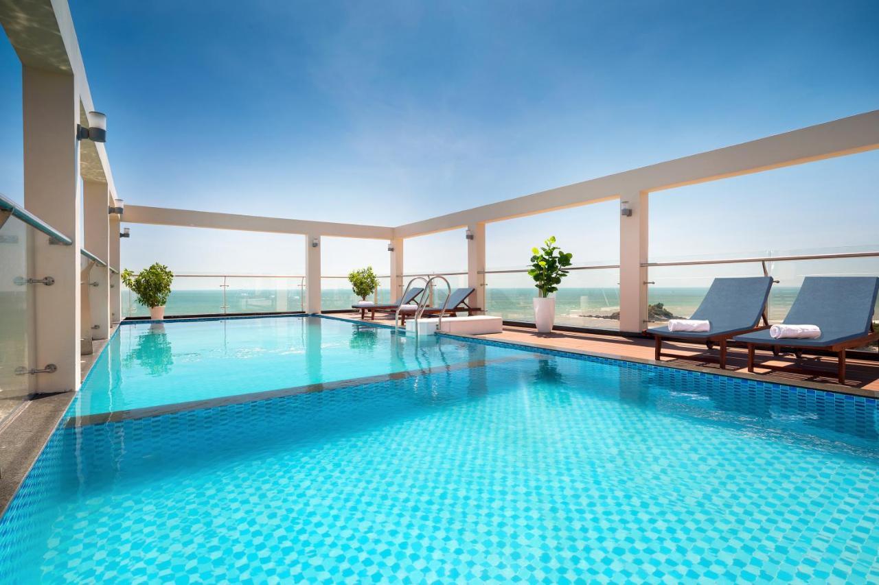 Nolis Hotel Vũng Tàu Exterior foto